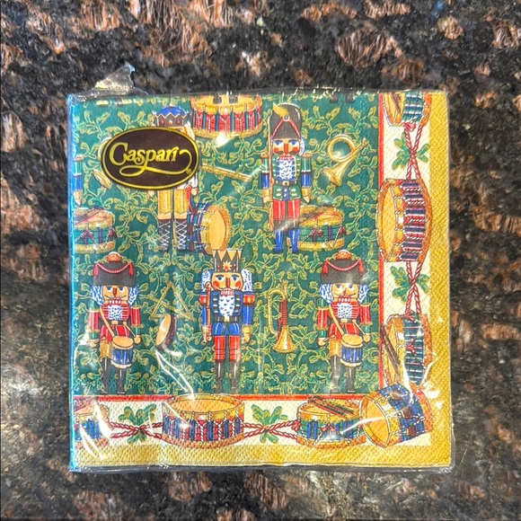 Vintage nutcracker/drummers cocktail napkins - Picture 1 of 2